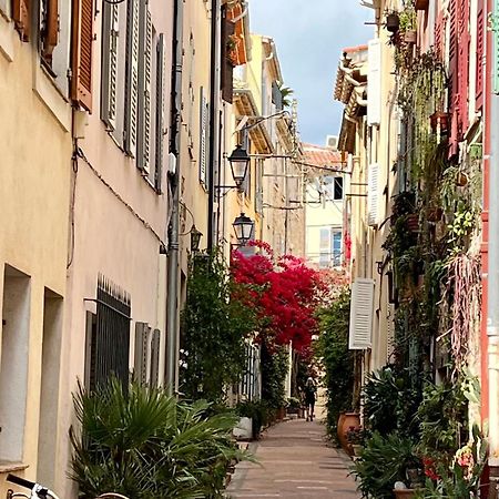 Les Petits Volets 2 Bed & Breakfast Antibes Dış mekan fotoğraf