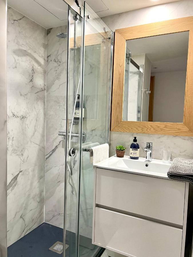 Les Petits Volets 2 Bed & Breakfast Antibes Dış mekan fotoğraf